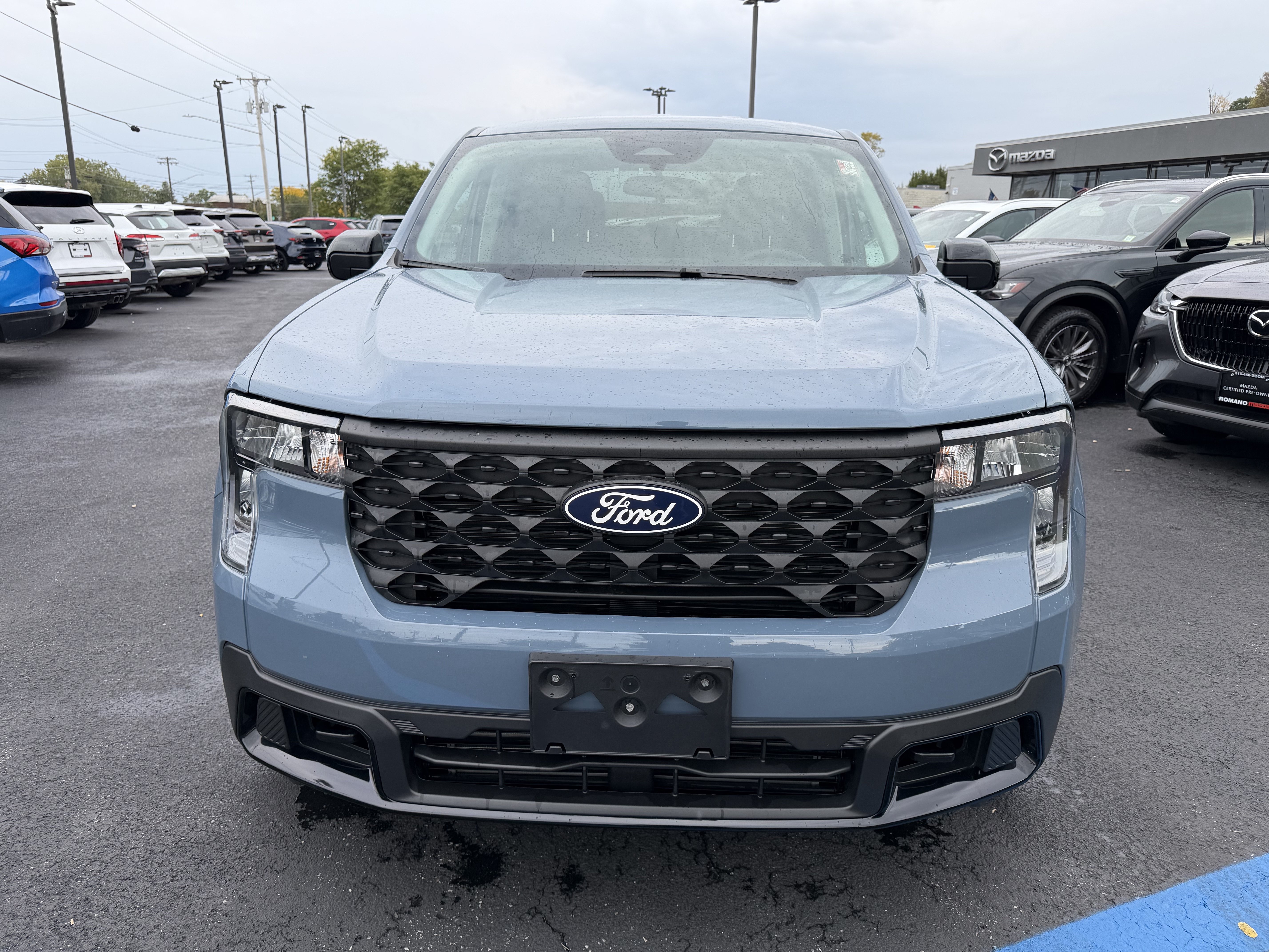 Used 2025 Ford Maverick XLT w/ XLT Luxury Package AWD/4WD image 3