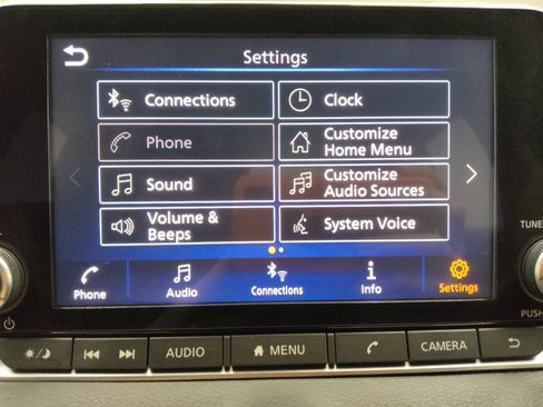 Used 2020 Nissan Sentra SV image 25