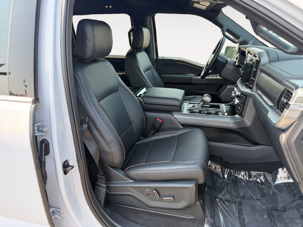 Used 2025 Ford F150 Lariat w/ Equipment Group 502A High AWD/4WD image 10