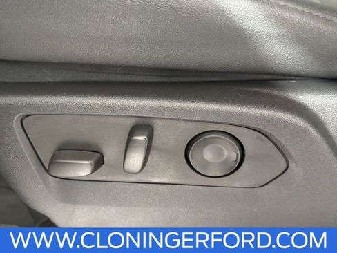 Used 2023 Chevrolet Silverado 1500 ZR2 image 20