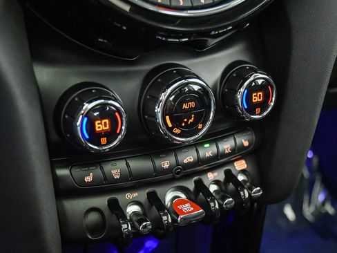 Used 2020 MINI Cooper S FWD image 22