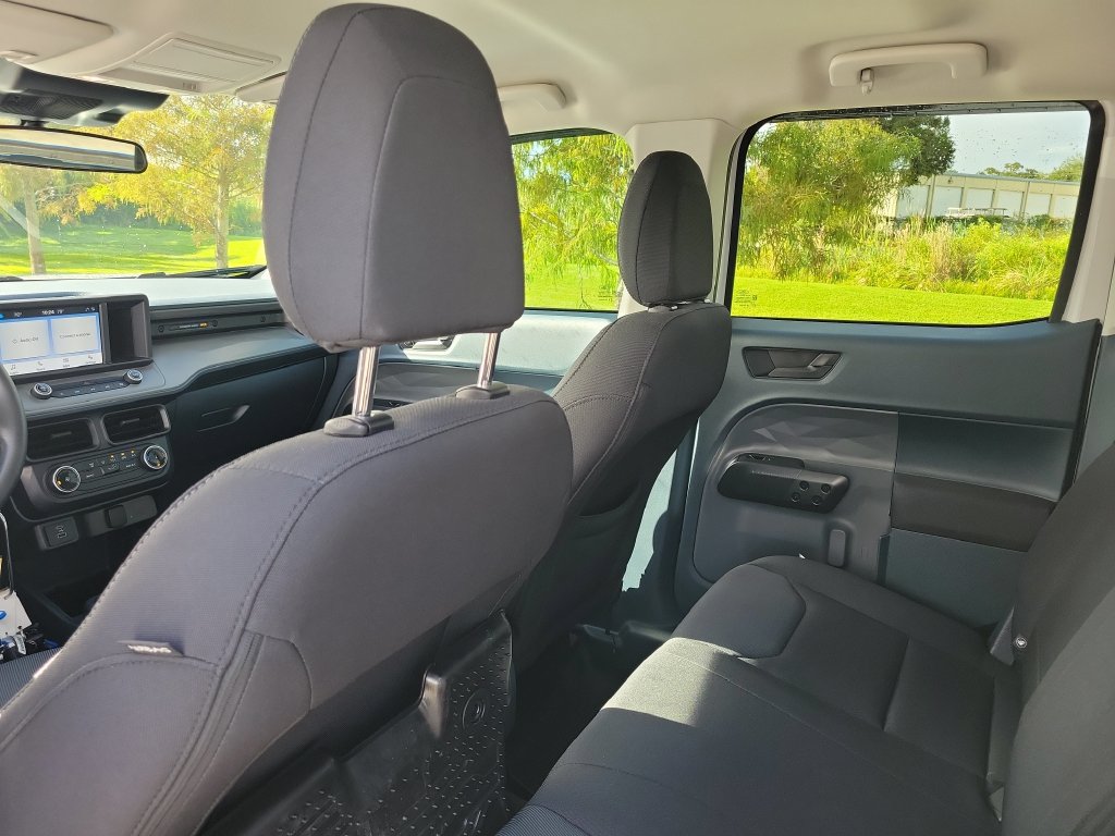 Used 2022 Ford Maverick XL FWD image 26