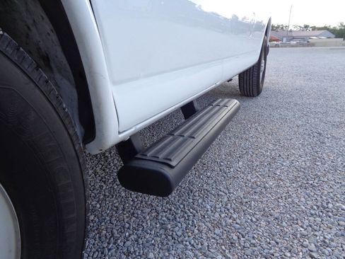 Used 2018 Chevrolet Express 3500 LS image 32