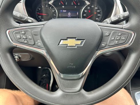 Used 2021 Chevrolet Equinox LT FWD image 13