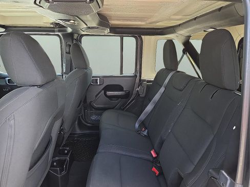 Used 2019 Jeep Wrangler Unlimited Sport S AWD/4WD image 20