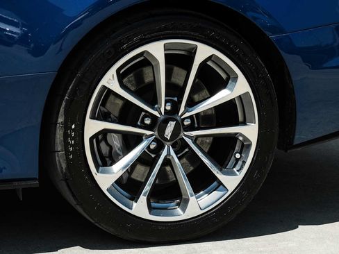 Used 2019 Cadillac ATS V w/ Luxury Package RWD image 45