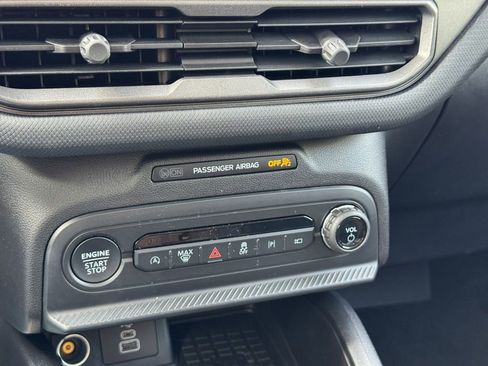 Used 2025 Ford Bronco Sport Outer Banks w/ Outer Banks Tech Package+ AWD/4WD image 18
