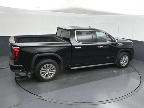 Used 2023 GMC Sierra 1500 Denali w/ Technology Package AWD/4WD image 37