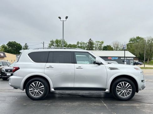 Used 2023 Nissan Armada SL w/ Cargo Package AWD/4WD image 10