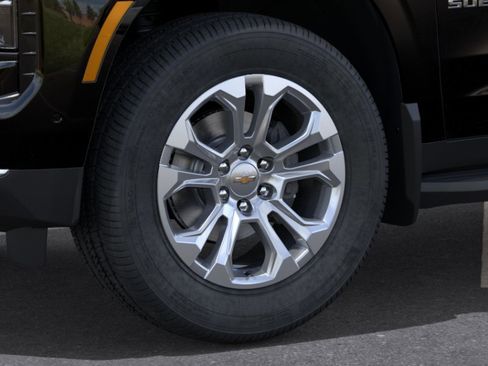 New 2026 Chevrolet Suburban LT w/ Comfort Package RWD image 33