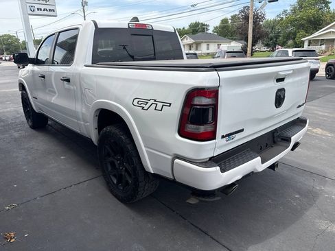 Used 2022 RAM 1500 Laramie AWD/4WD image 5