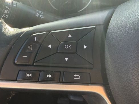 Certified 2023 Nissan Sentra SV w/ All-Weather Package FWD image 9