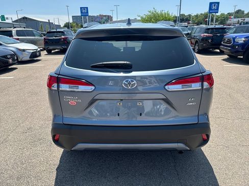 Used 2024 Toyota Corolla Cross LE w/ Moonroof Package AWD/4WD image 6