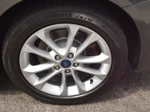 Used 2019 Ford Fusion Energi Titanium FWD image 49