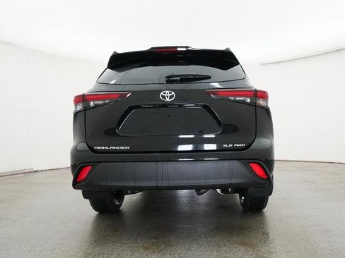 New 2026 Toyota Highlander XLE AWD/4WD image 17