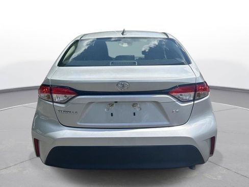 Used 2024 Toyota Corolla LE FWD image 7