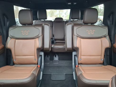 Used 2025 Ford Expedition Max King Ranch image 13