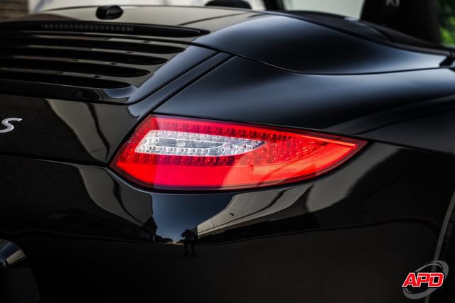 Used 2009 Porsche 911 Carrera S RWD image 38
