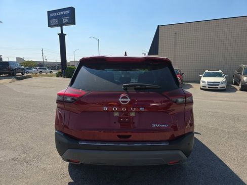 Used 2023 Nissan Rogue SV image 6