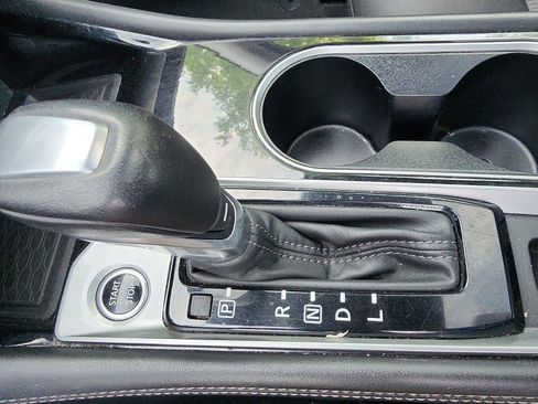 Used 2024 Nissan Altima 2.5 SV w/ SV Premium Package FWD image 16