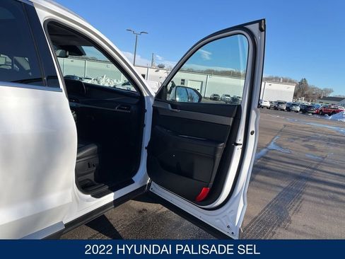 Used 2022 Hyundai Palisade SEL w/ 8P Bench Seat Package AWD/4WD image 22