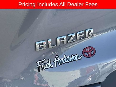 Used 2021 Chevrolet Blazer LT FWD image 12