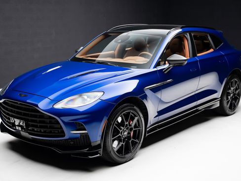 Used 2023 Aston Martin DBX 707 AWD/4WD image 5
