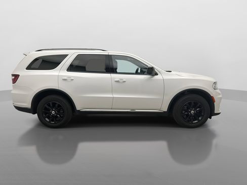 Used 2024 Dodge Durango SXT AWD/4WD image 6