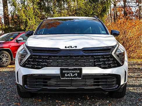 Certified 2025 Kia Sportage X-Line image 2