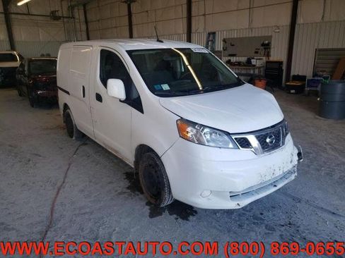 Used 2017 Nissan NV200 SV w/ Technology Package image 3