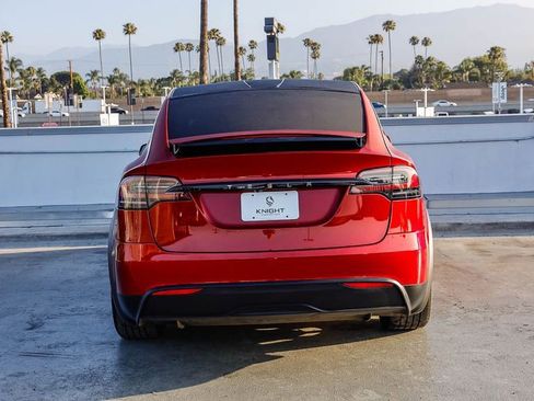 Used 2023 Tesla Model X AWD/4WD image 8