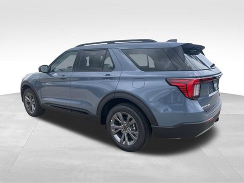 New 2026 Ford Explorer Active w/ Active Comfort Package AWD/4WD image 5