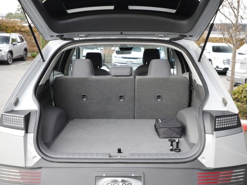 Used 2024 Hyundai Ioniq 5 SE image 16