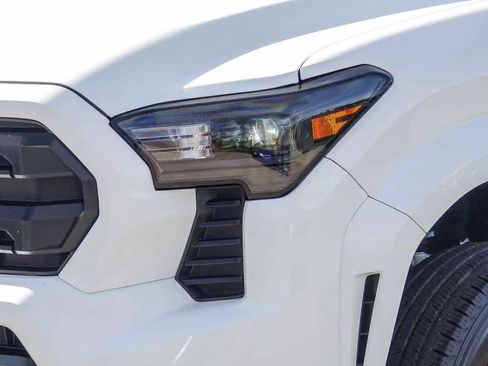 Used 2024 Toyota Tacoma SR5 image 8