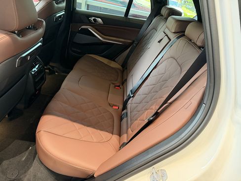 New 2026 BMW X5 xDrive50e AWD/4WD image 13
