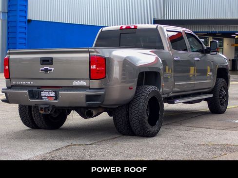 Used 2017 Chevrolet Silverado 3500 High Country w/ Duramax Plus Package image 9