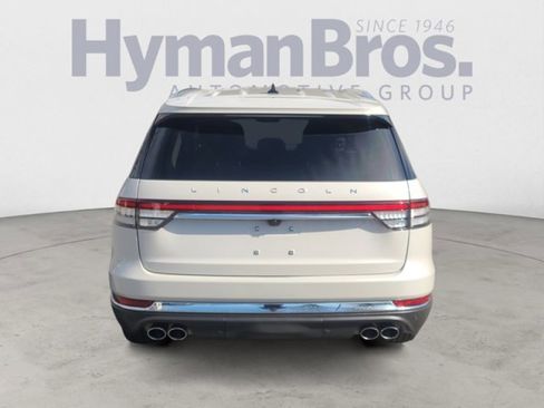 Used 2021 Lincoln Aviator AWD w/ Class IV Trailer Tow Package image 4