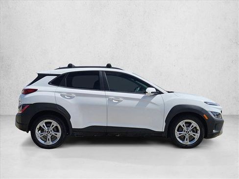 Used 2023 Hyundai Kona SEL AWD/4WD image 4