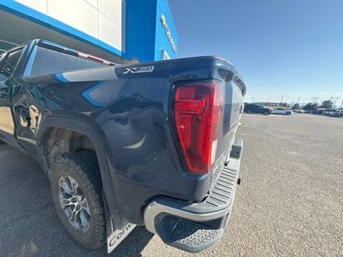 Used 2021 GMC Sierra 1500 SLE w/ X31 Off-Road Package AWD/4WD image 6