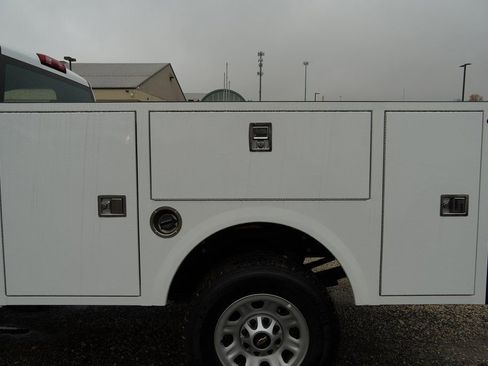 New 2025 Chevrolet Silverado 3500 W/T w/ Snow Plow Prep/Camper Package image 10