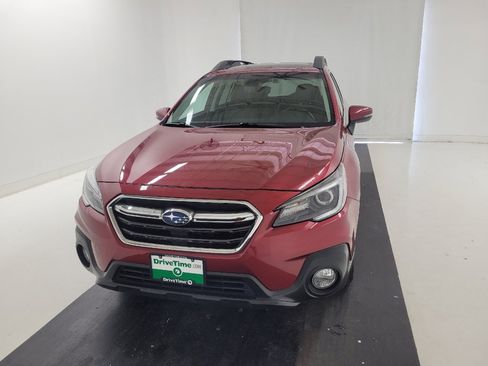 Used 2018 Subaru Outback 2.5i Limited AWD/4WD image 15