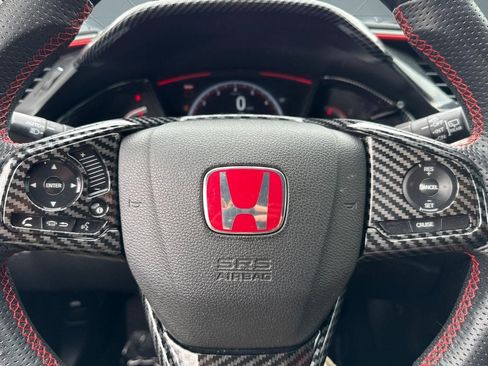 Used 2018 Honda Civic Type R image 14