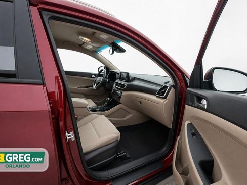 Used 2019 Hyundai Tucson Sport FWD image 16
