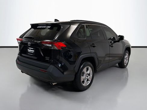Used 2022 Toyota RAV4 XLE w/ Convenience Package AWD/4WD image 9