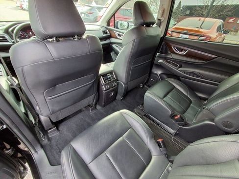 Used 2023 Subaru Ascent Touring image 17