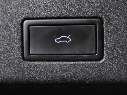 Used 2023 Volkswagen ID.4 Pro S AWD/4WD image 18
