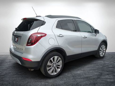 Used 2018 Buick Encore Preferred FWD image 3