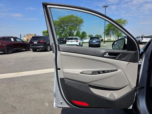 Used 2018 Hyundai Tucson SEL AWD/4WD image 2