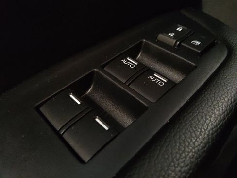 Used 2021 Honda Pilot EX image 27