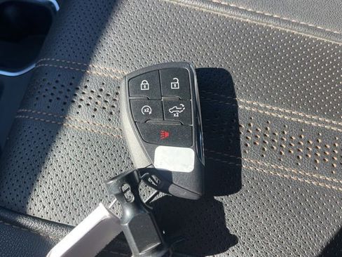 Used 2023 Chevrolet Silverado 1500 High Country w/ High Country Premium Package image 66